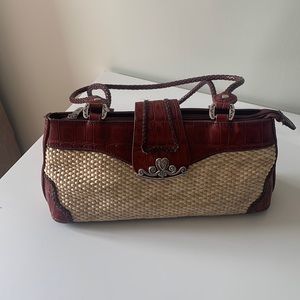 Ladies straw/faux leather bag